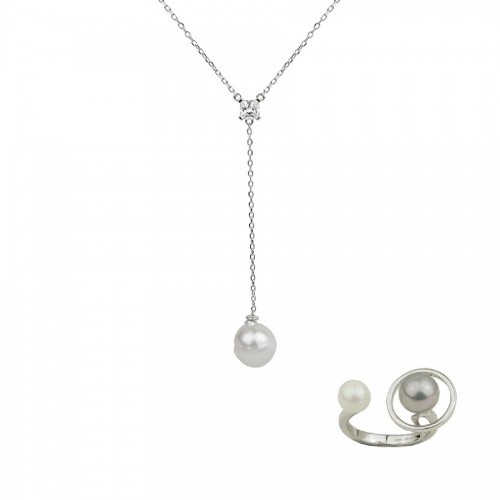 Queen of Pearl