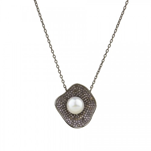Pearl Lily Pearl Lily